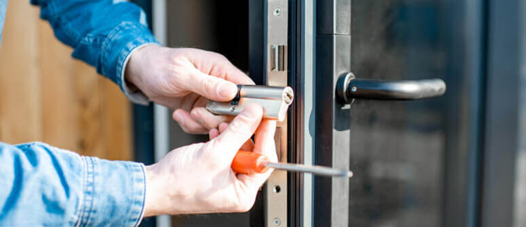 Commercial Locksmith East Porterville